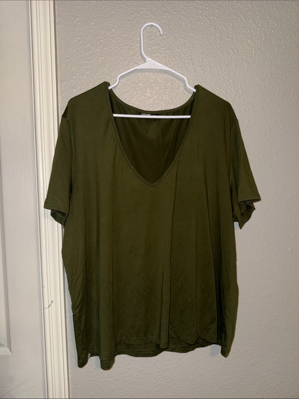 SHEIN Olive V-Neck Short Sleeve Tee